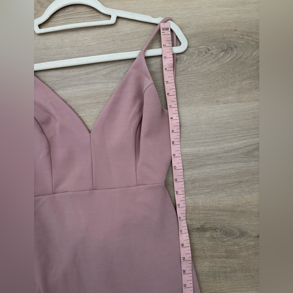 Envy and Grace formal gown. Perfect for a wedding guest or prom dress. - Picture 4 of 7